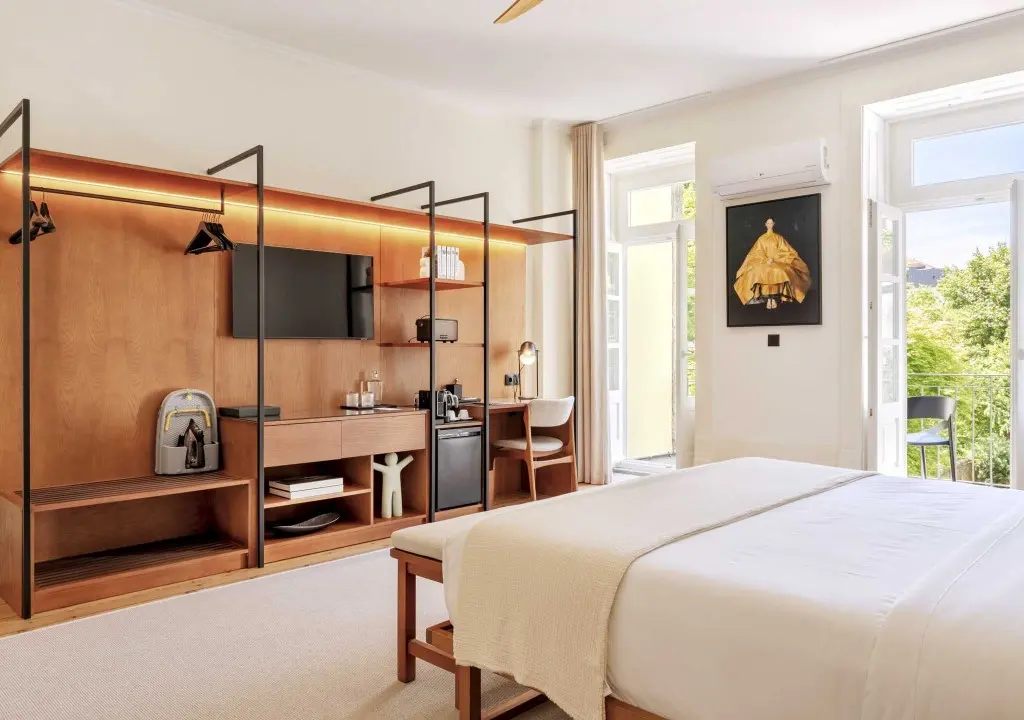 Primary view of Rosário Suites Townhouse